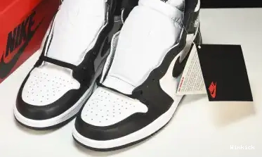White AIR Black Retro High BQ4422-001 85 NIKE JORDAN 1 0331